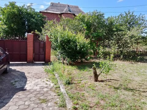 дом, Россия, Донецкая Народная Республика, Мариуполь г., Берёзовый пер., 10